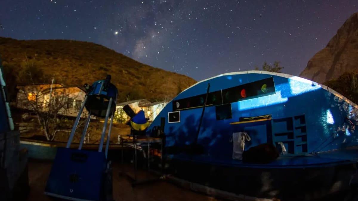 Un refugio cerca de Santiago: Estas cabañas son ideales para descansar y descubrir las estrellas