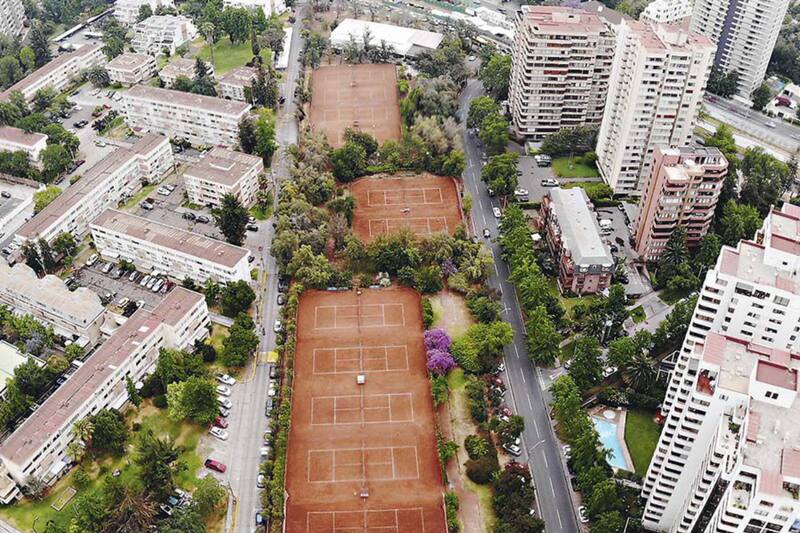 Quieren agilizar el desalojo de la Federación de Tenis de Chile.