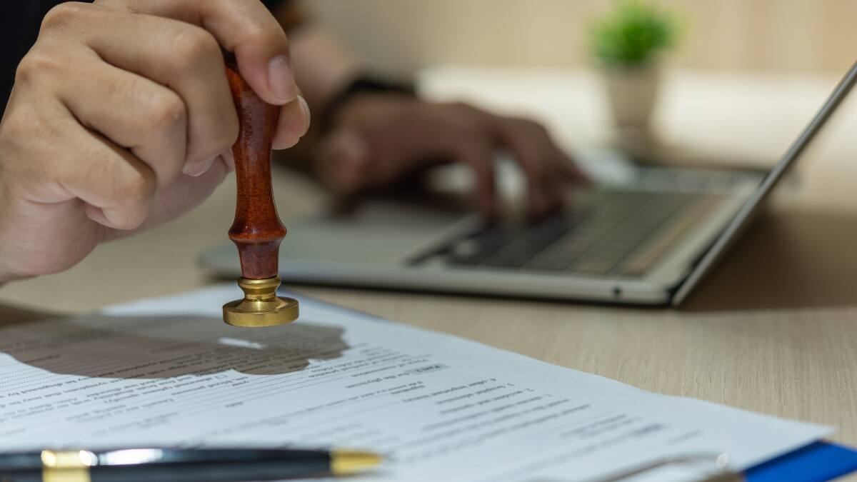 ¿Te piden el certificado de residencia y no sabes obtenerlo? Descubre cómo hacerlo