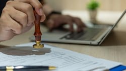 ¿Te piden el certificado de residencia y no sabes obtenerlo? Descubre cómo hacerlo