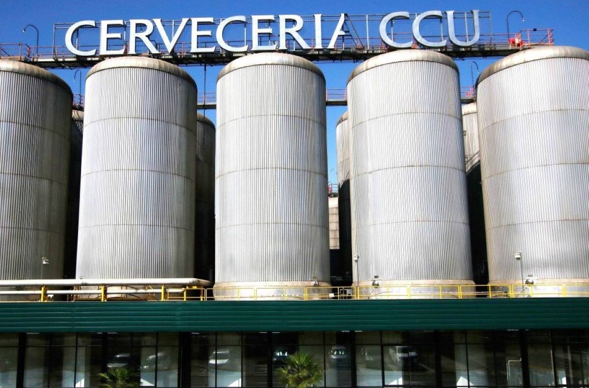 CCU busca trabajadores: ¿Cuáles son sus ofertas laborales y cómo postular?