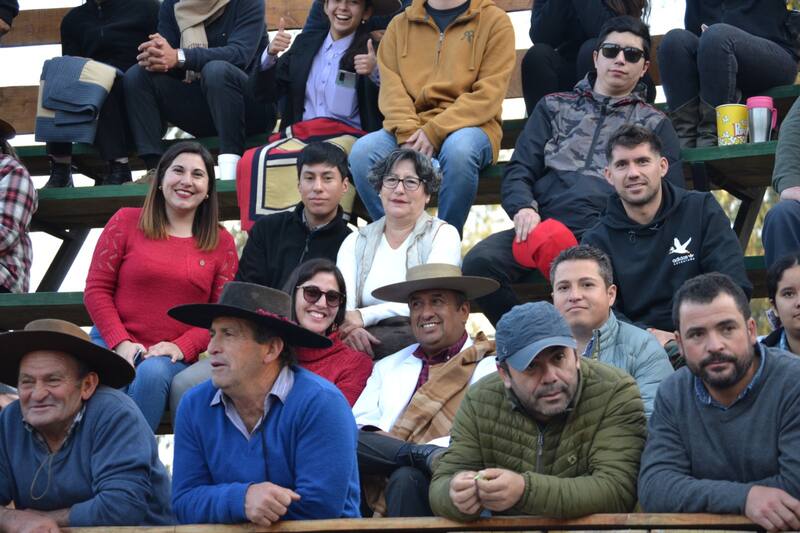 aprovechó su día libre para ir a ver el campeonato de Rodeo