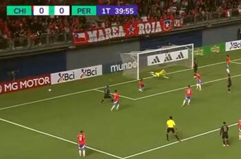 VIDEO | Sacaron a pasear a Hormazábal: el golazo que Perú le marcó a Chile en La Florida