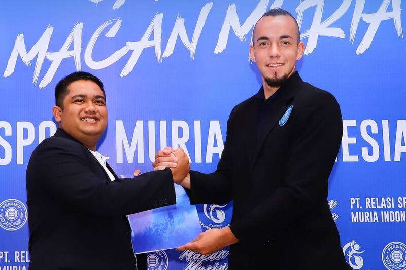 César Molina fue presentado como refuerzo del Persiku Kudus de Indonesia.