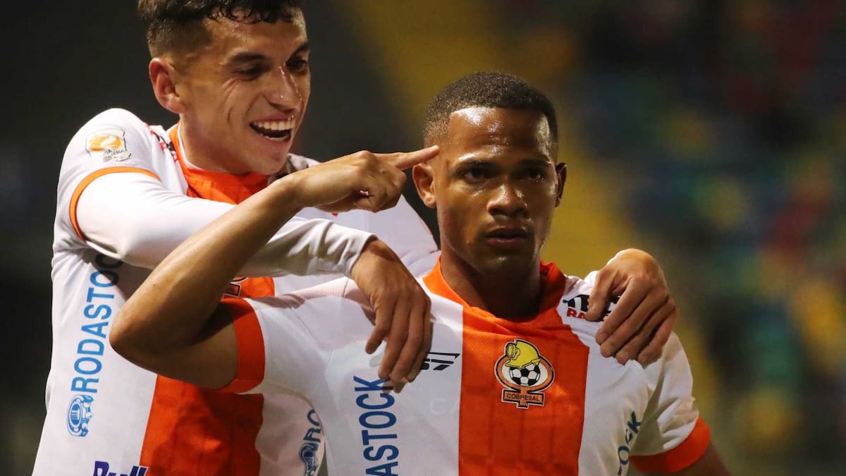 Histórico de la UC apura el fichaje de César Munder: “Sabe perfectamente lo que es jugar en el club”