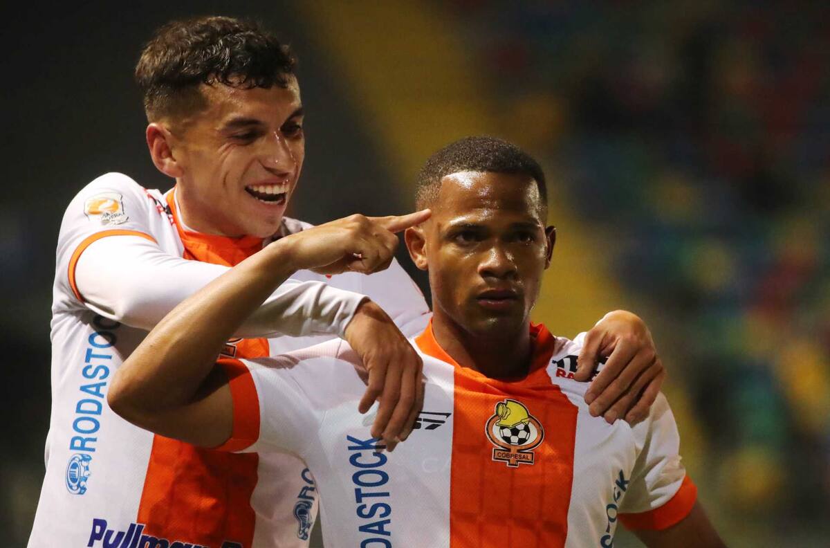 Histórico de la UC apura el fichaje de César Munder: “Sabe perfectamente lo que es jugar en el club”