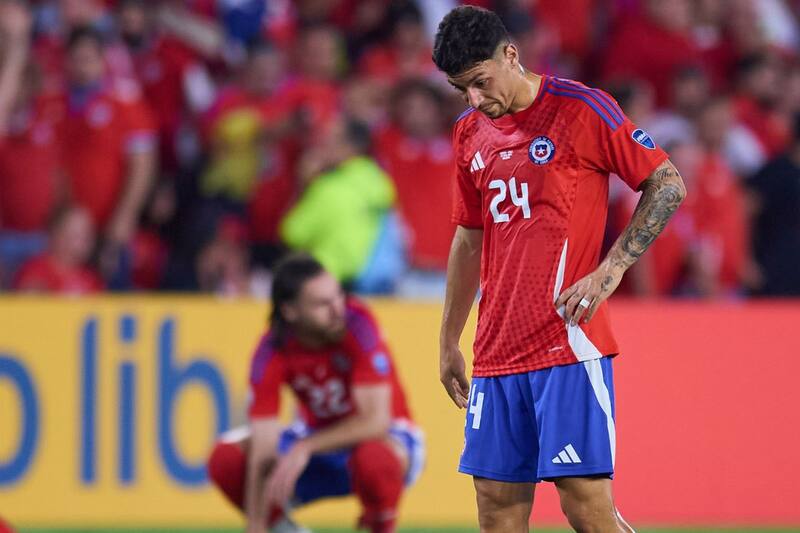 estará más de seis meses sin jugar, tras un corte de ligamento mientras entrenaba en la Selección Chilena. Foto: Agencia Aton.