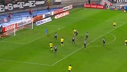 Genialidad total: el golazo de César Pérez en la derrota de Defensa y Justicia