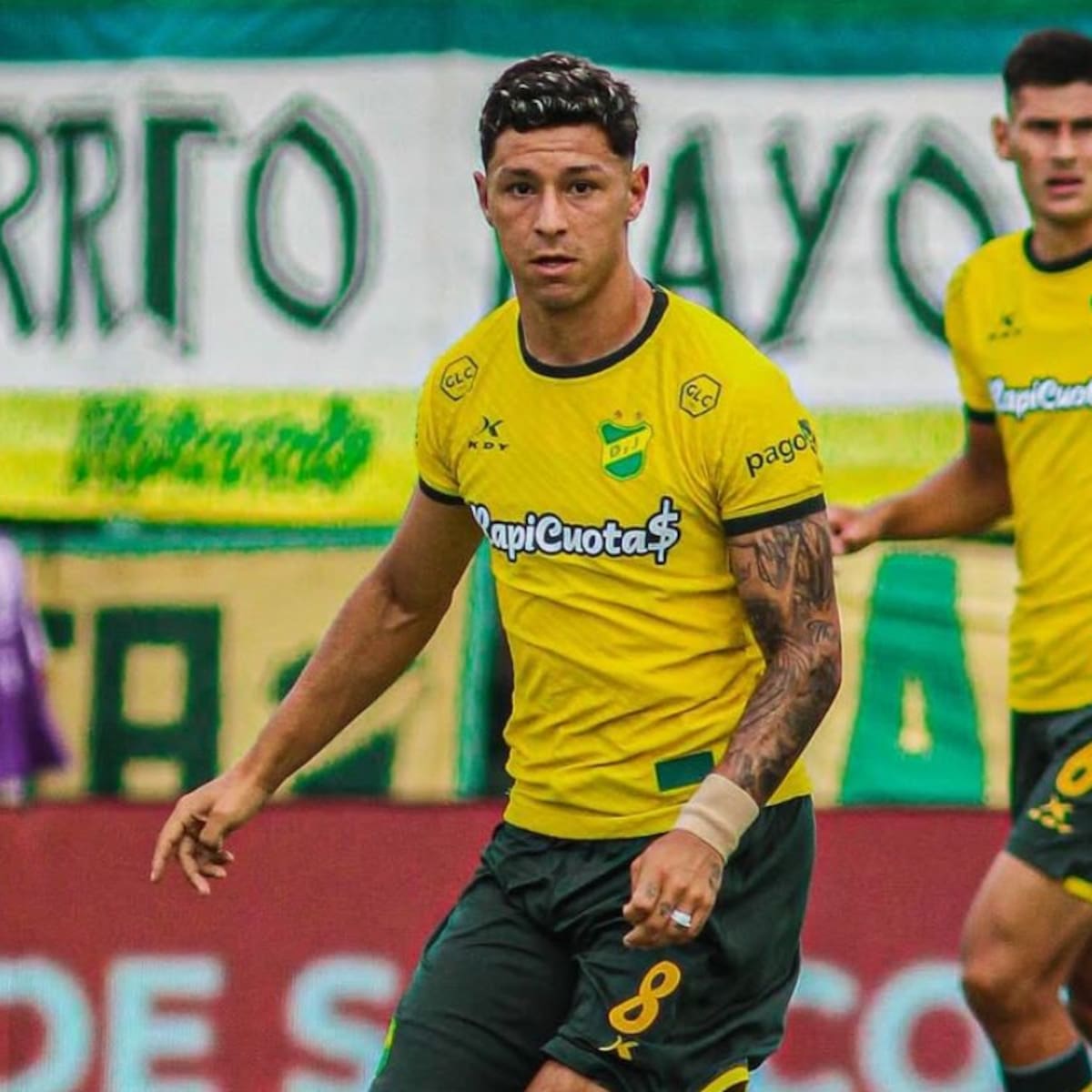 Jugaría torneo internacional: César Pérez quiere dejar Argentina y se acerca a este club del fútbol chileno
