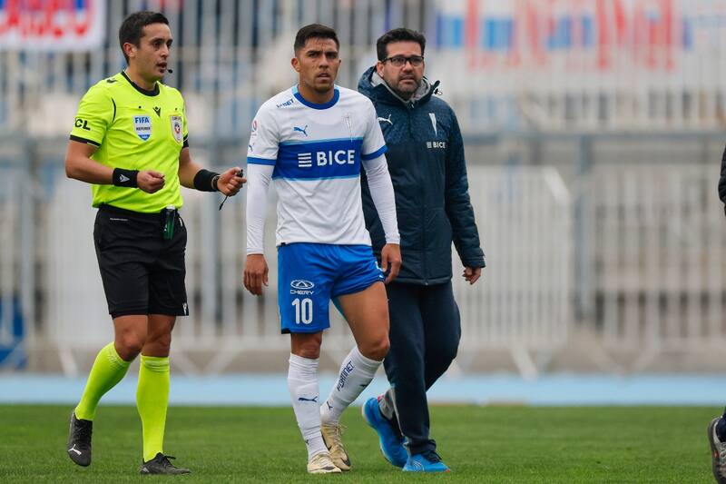 hace sus maletas en la UC. Foto: Agencia Aton.