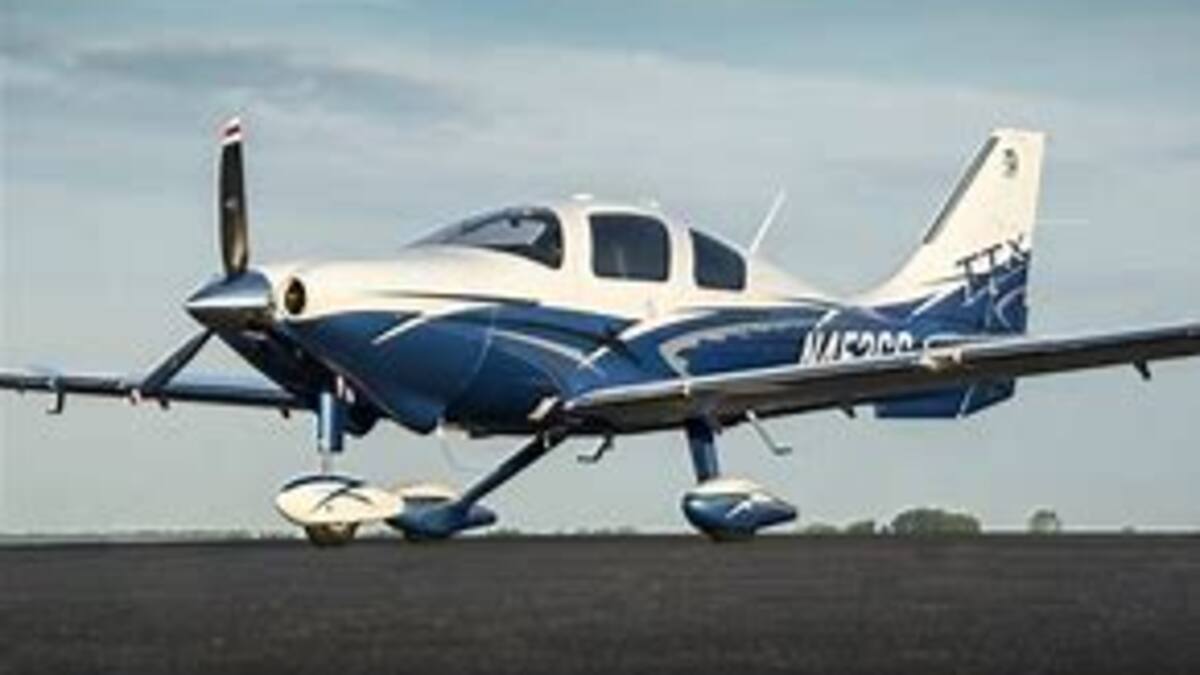 Desaparece avioneta En pleno vuelo con 7 pasajeros a bordo