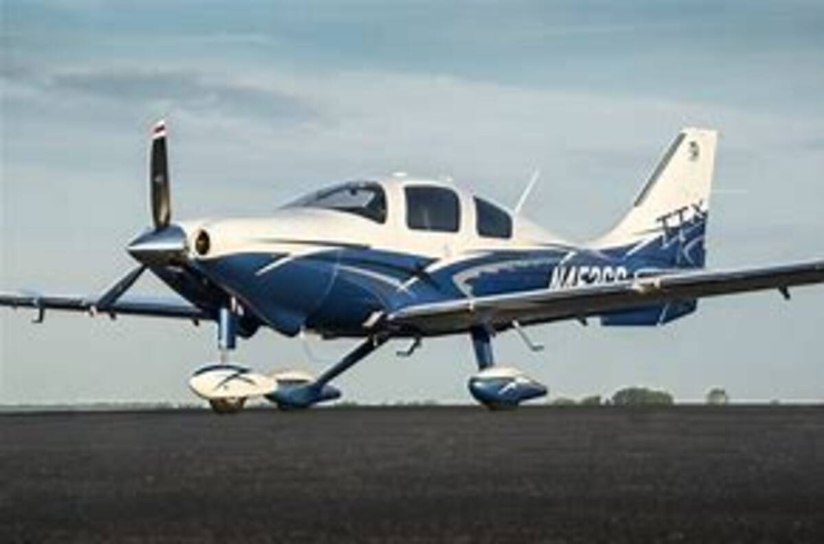 Desaparece avioneta En pleno vuelo con 7 pasajeros a bordo