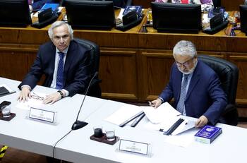 Declaró mientras votaba: ¿Qué dijo Andrés Chadwick respecto a su supuesta participación en el Caso Audio?