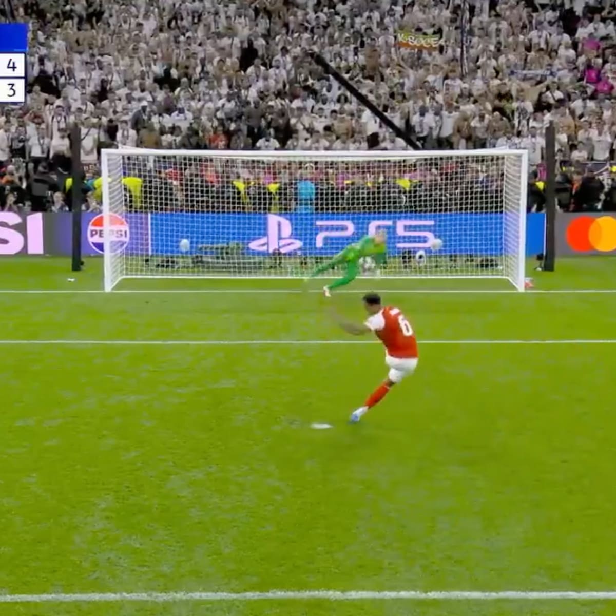 VIDEO | ¡Para qué te traje! El penal que falló Arsenal y que le dio el título de Champions al PSG
