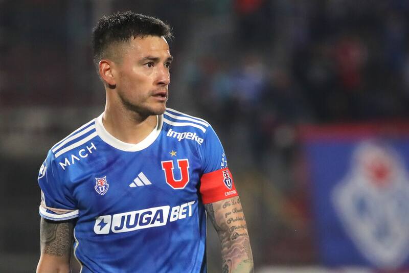 Charles Aránguiz ha sido una de las figuras de la U.