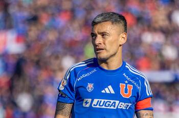 La petición de Charles Aránguiz a la U para renovar