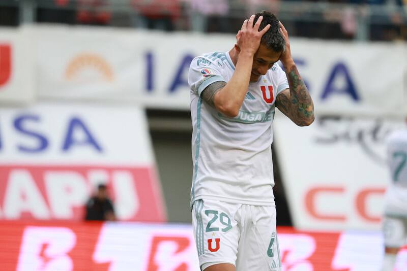 El Príncipe estará parado entre tres a cuatro semanas: difícilmente llegue a la Supercopa ante Colo Colo. Foto: Aton.