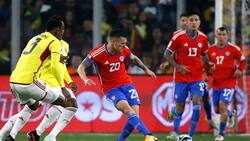 Charles Aránguiz es la gran duda en el once estelar de Chile para el Clásico con Perú