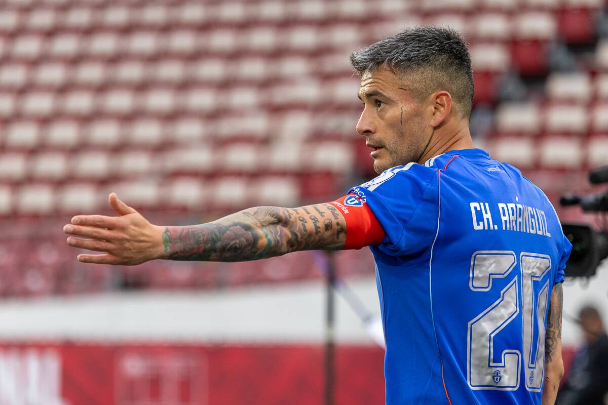 Seguirá una temporada más como jugador de la U. Foto: Felipe Escobedo