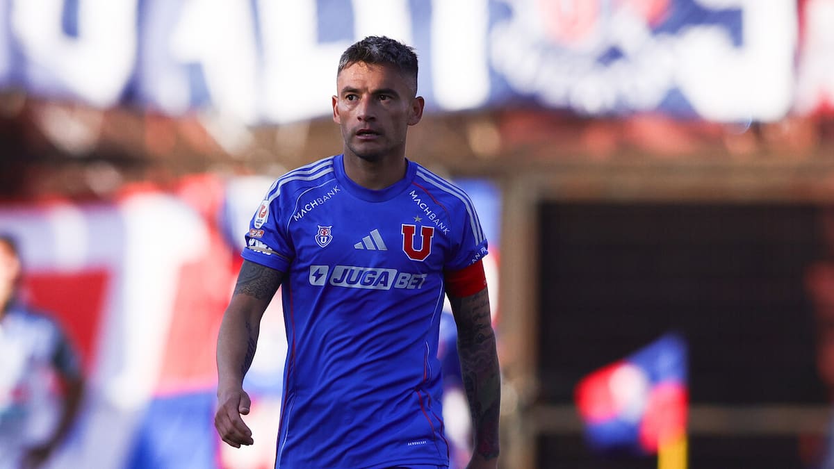 ¿Juega Charles Aránguiz? La alineación de Universidad de Chile para el Clásico Universitario