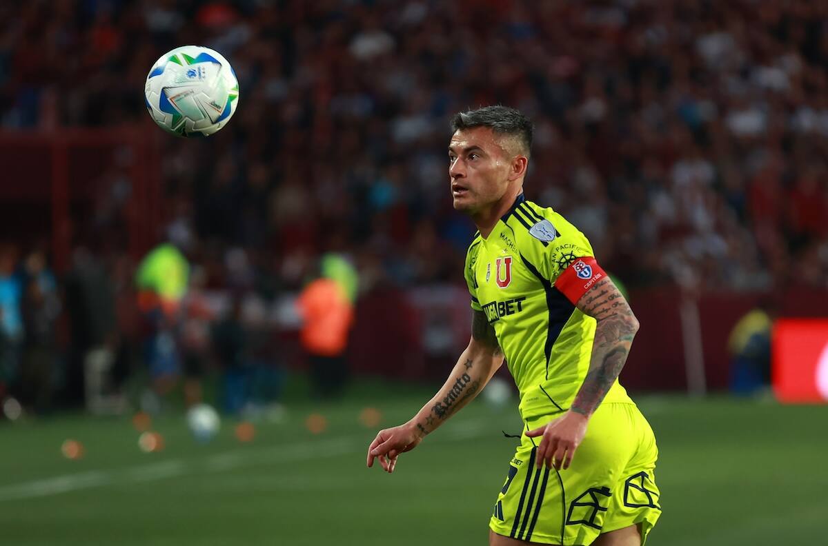 El 1x1 de la U ante Lanús: un Nico Guerra exasperante y Aránguiz con entrega encomiable