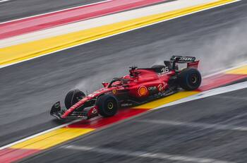 Leclerc se queda con la pole de Max Verstappen y Checo Pérez saldrá segundo en el GP de Bélgica