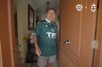 Hasta imitó a José Feliciano: Así fue el tour de la casa de Charola Pizarro