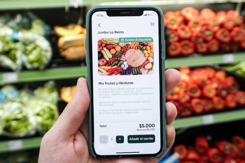 A través de la app, puedes comprar distintos paquetes sorpresa que ofrece la cadena.