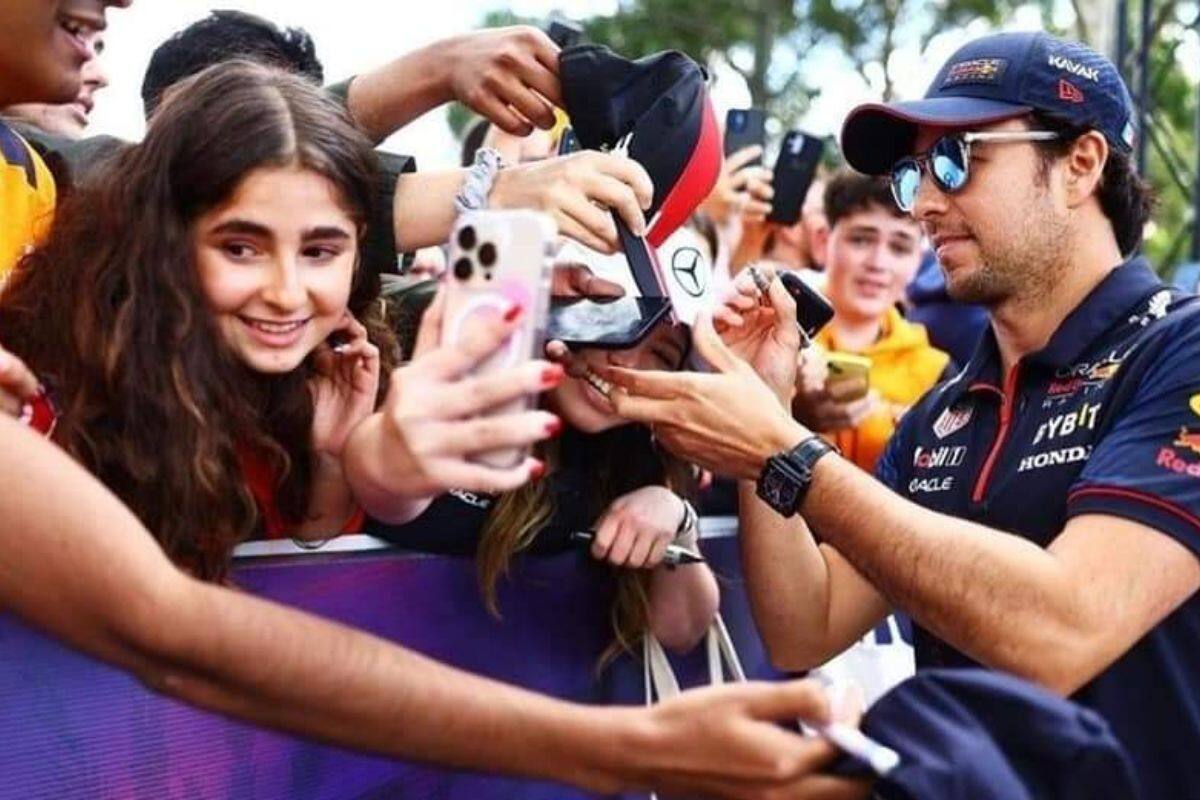 Checo Pérez fue el piloto más querido por los aficionados en el Gran Premio de Australia.