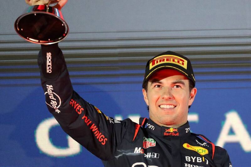 Prensa de Países Bajos no creen que Checo Pérez consiga el Campeonato de Pilotos.