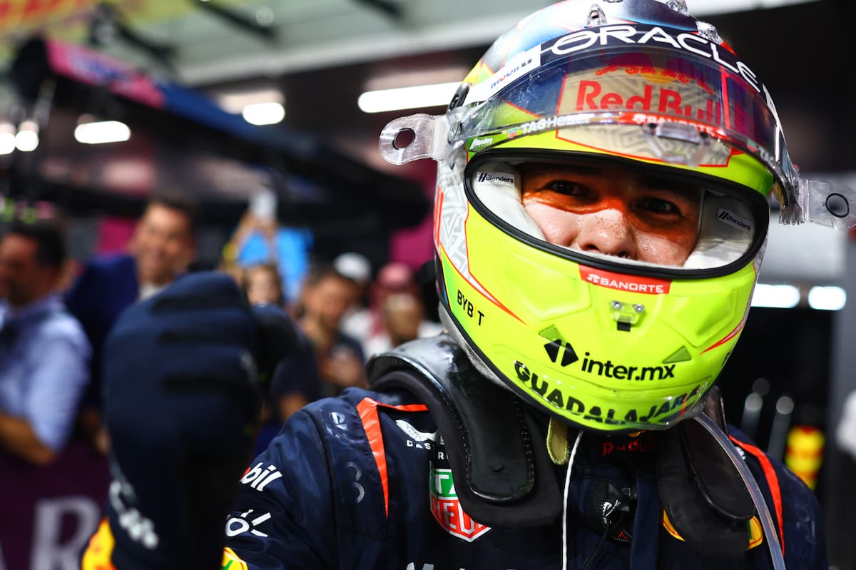 La subasta del auto que utilizó Checo Pérez termina el 25 de abril (RedBull)