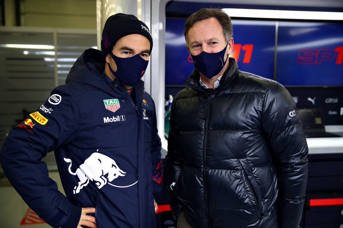 Christian Horner solo aplaudió el gran momento de Max Verstappen.