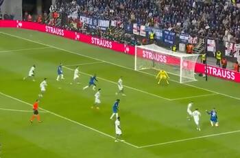 En 5 minutos: los goles de Chelsea para dar vuelta la final de Conference ante el Betis de Pellegrini