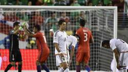 Prensa mexicana reaccionó a revelación de Claudio Bravo sobre Chicharito Hernández: “Vergonzoso”