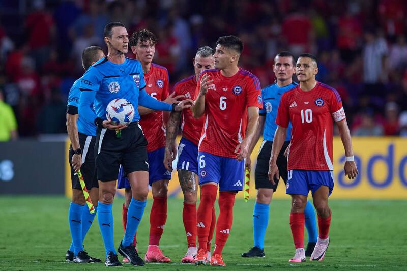 no pudo frente a Canadá y quedó fuera de Copa América. Foto: ATON