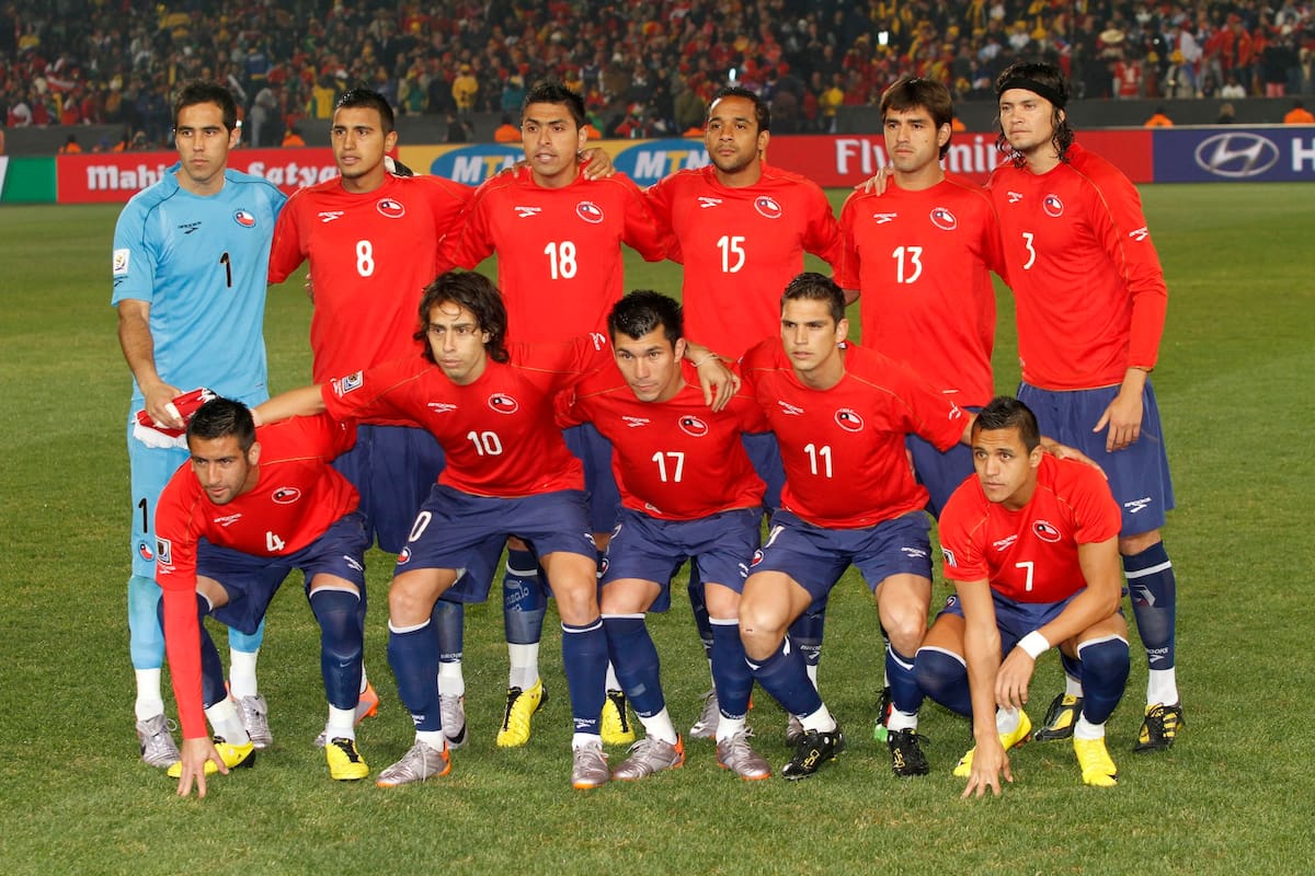 Waldo Ponce jugó la Copa del Mundo en la que La Roja llegó hasta octavos de final. Foto: Photosport.