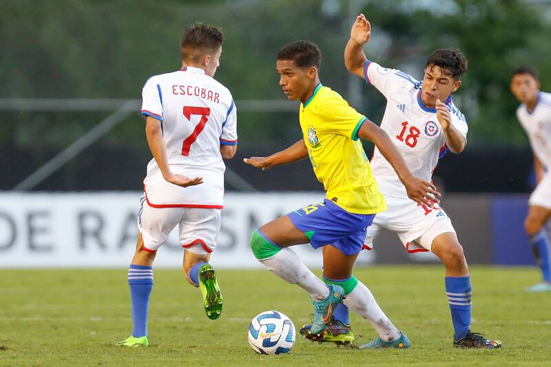 Chile va por el milagro ante Brasil (Foto: Conmebol)