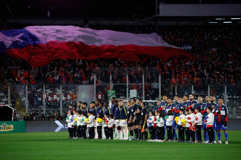 Por un castigo de la Conmebol, Chile estuvo autorizado a vender solo 24.500 boletos para el estreno como local en las Eliminatorias. Foto: Agencia Aton.
