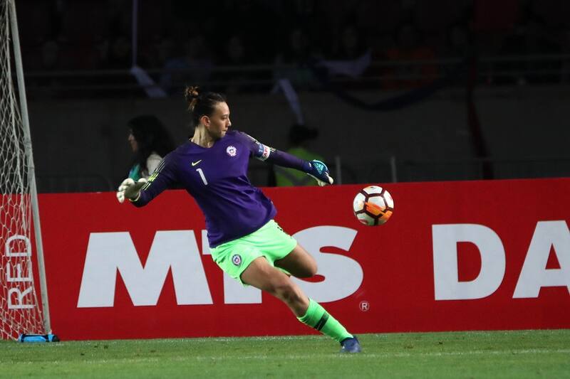 Futbol, Chile vs Colombia.
Fase Final, Copa America Femenina 2018.
La jugadora de Chile Christiane Endler, durante el partido de la segunda fecha fase final Copa America Femenina estadio La Portada.
La Serena, Chile.
19/04/2018
Hernan Contreras/Photosport