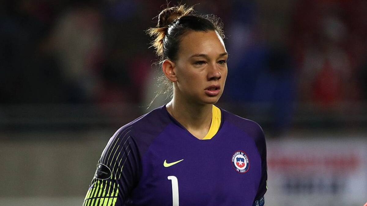 Daniela Pardo: "Solo falta que FIFA revalide la calidad de Christiane Endler"