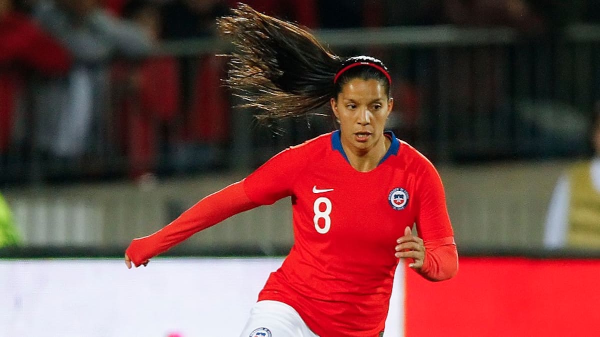 Karen Araya: "Cuando debutamos en el Mundial me sentí local en Francia"