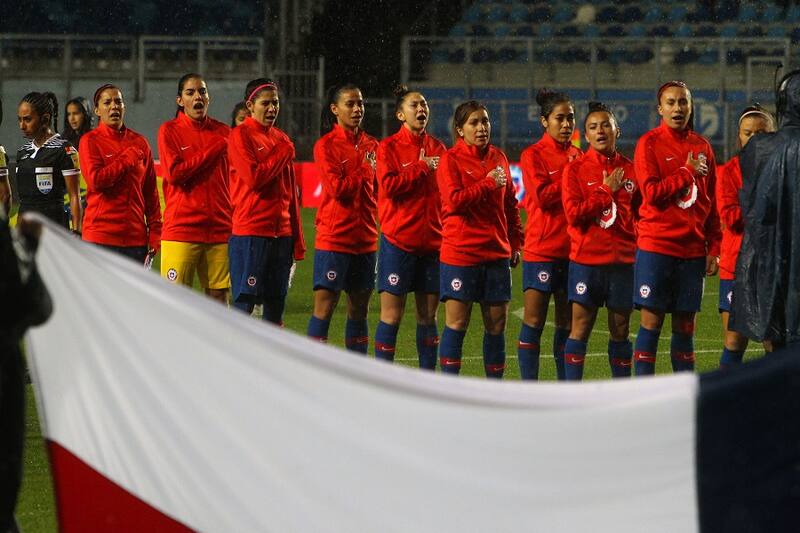 Chile vs Costa Rica, amistoso de futbol femenino.