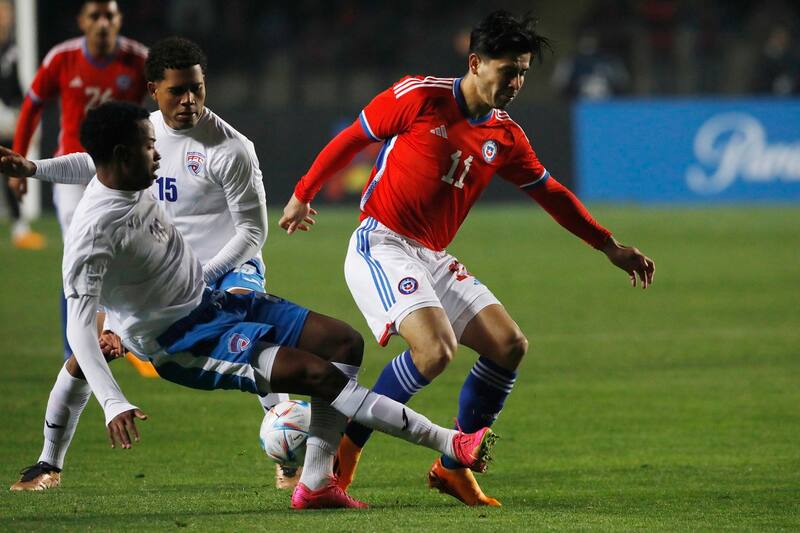 Víctor Dávila alista su fichaje al fútbol ruso.