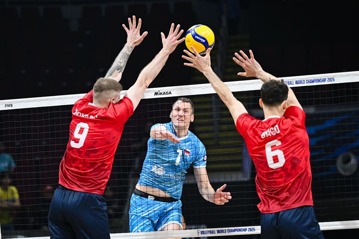 La Roja del Vóleibol cayó en el debut.