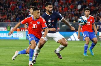 Paraguay le mete miedo a La Roja con cambio de estrategia