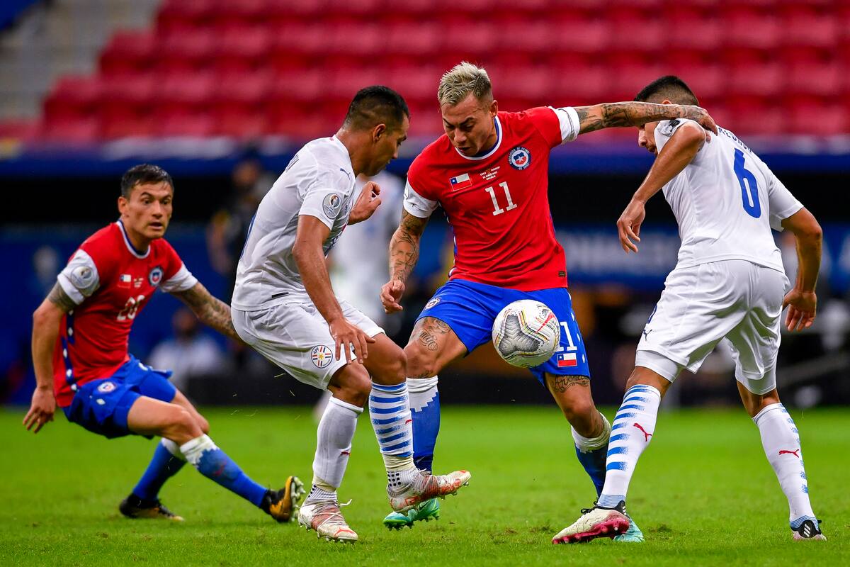 El incidente durante la concentración en Brasil fue uno de los episodios que marcó el paso de Lasarte por la Roja, que en ese torneo cumplió una actuación correcta. Photosport