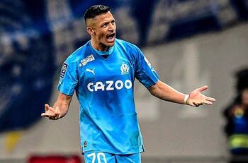 La petición de Alexis Sánchez que lo aleja del Marsella y lo acerca a otro equipo francés