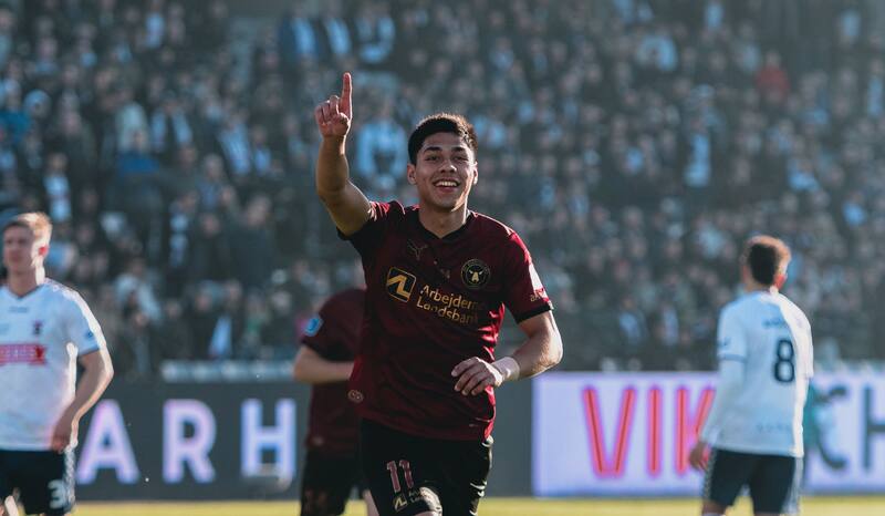Darío Osorio sueña en el Midtjylland.