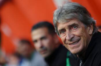 Se debate entre el Real Madrid o el Betis de Manuel Pellegrini