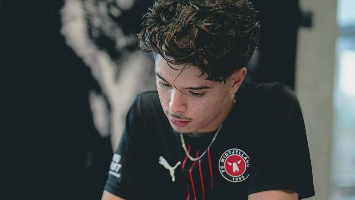 “Estoy muy emocionado”: jugador chileno sorprende y firma en el Midtjylland de Darío Osorio